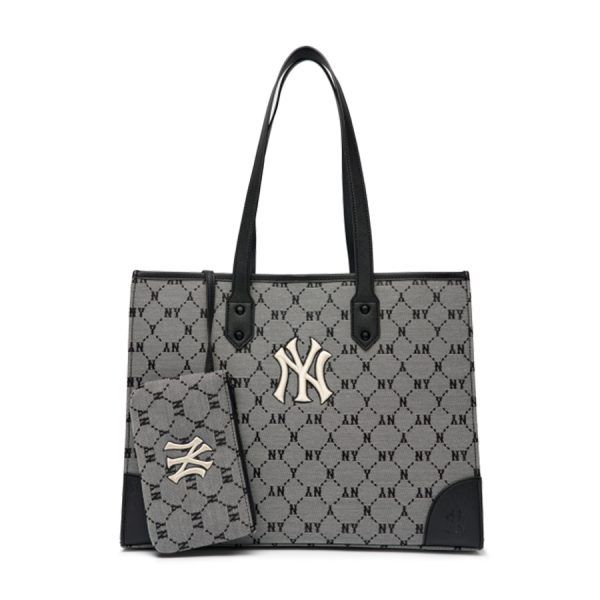 Túi MLB Monogram Diamond