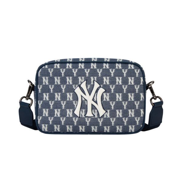 Túi hộp nhỏ đeo chéo MLB Monogram Jacquard